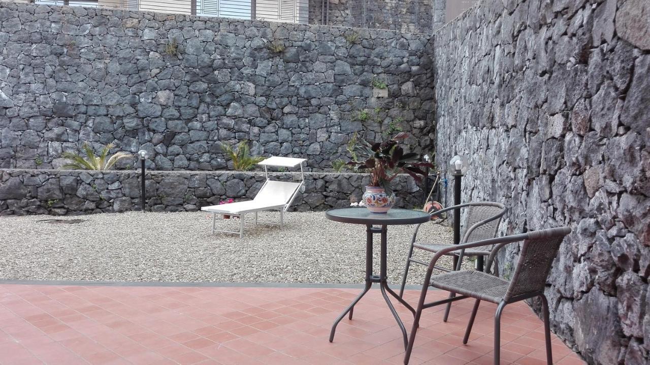 Villa Leonardi ซัฟเฟรานา เอตเนอา ภายนอก รูปภาพ