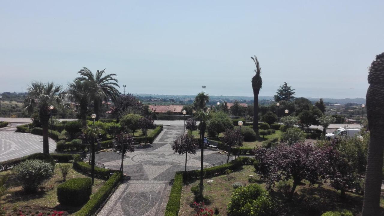 Villa Leonardi ซัฟเฟรานา เอตเนอา ภายนอก รูปภาพ